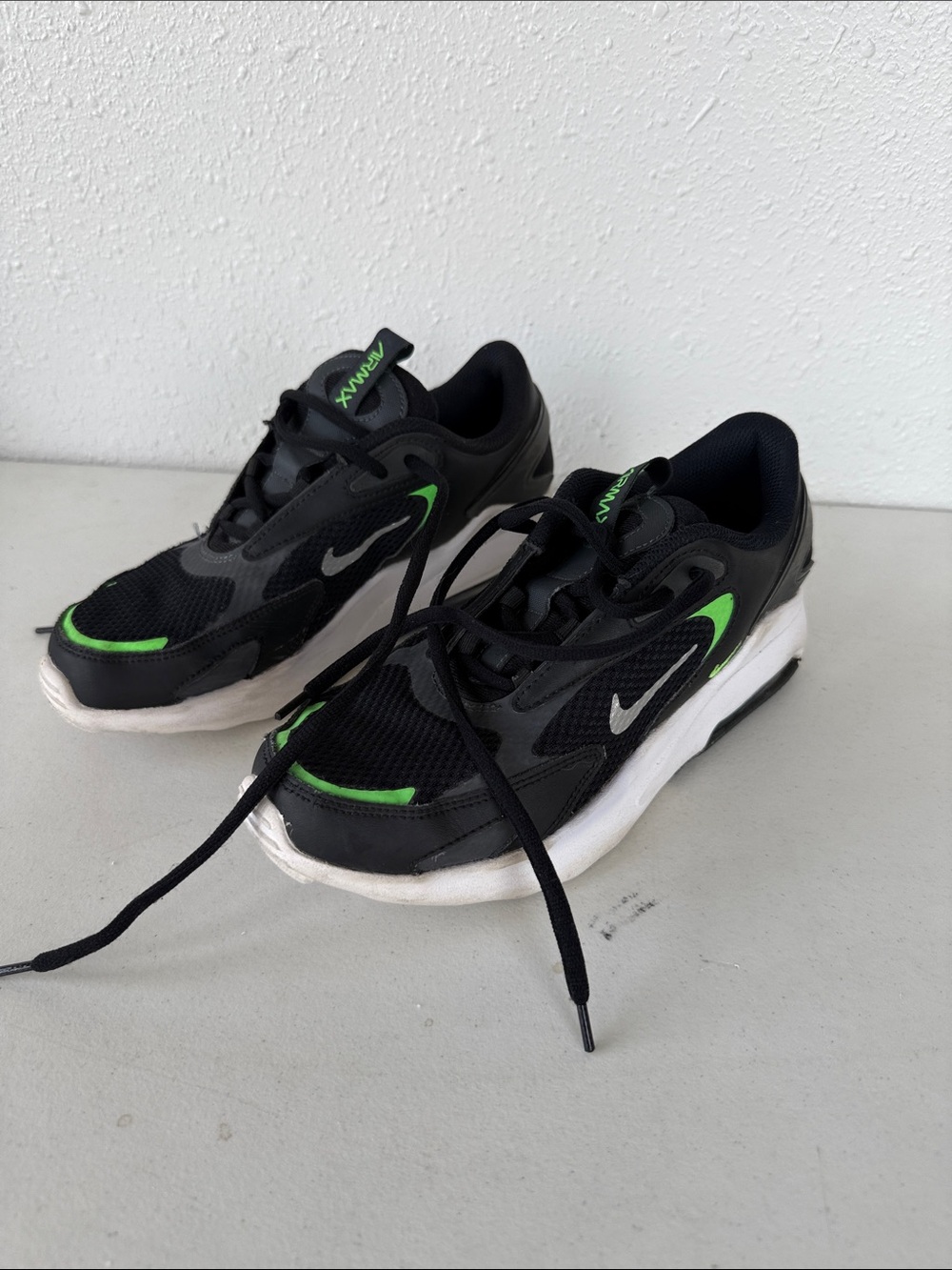 Nike Kids Black Sneakers with Neon Green Accents